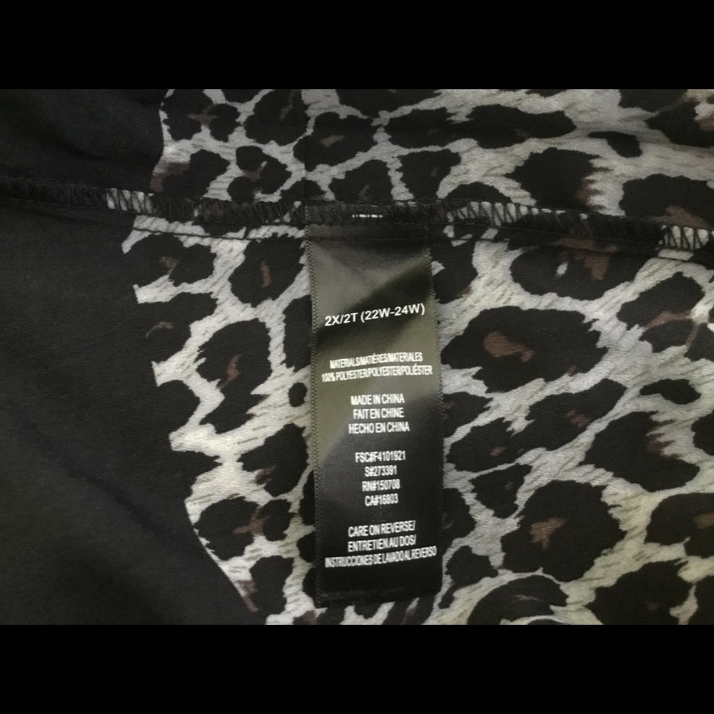 Ladies blouse - Picture 4 of 4